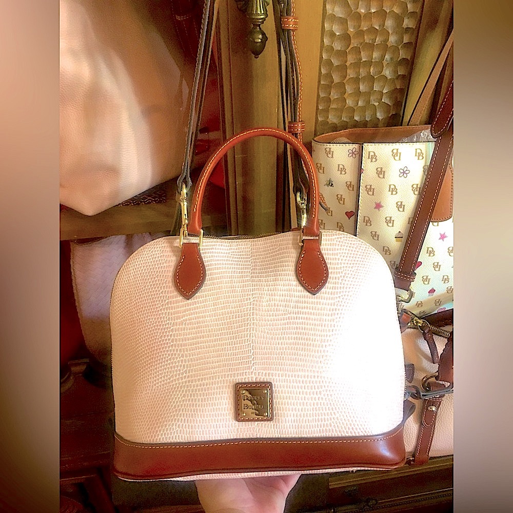 RARE HTF EUC Dooney and Bourke Lizard Leather Zip Zip Satchel crossbody in blush - Picture 6 of 13